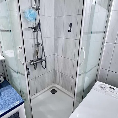 Apartmán T2 Avec Piscine Et Parking, Animaux Admis - Fr-1-702-75 Agde